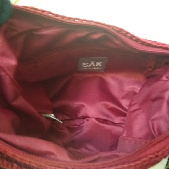 Crossbody - Picture 2 of 5